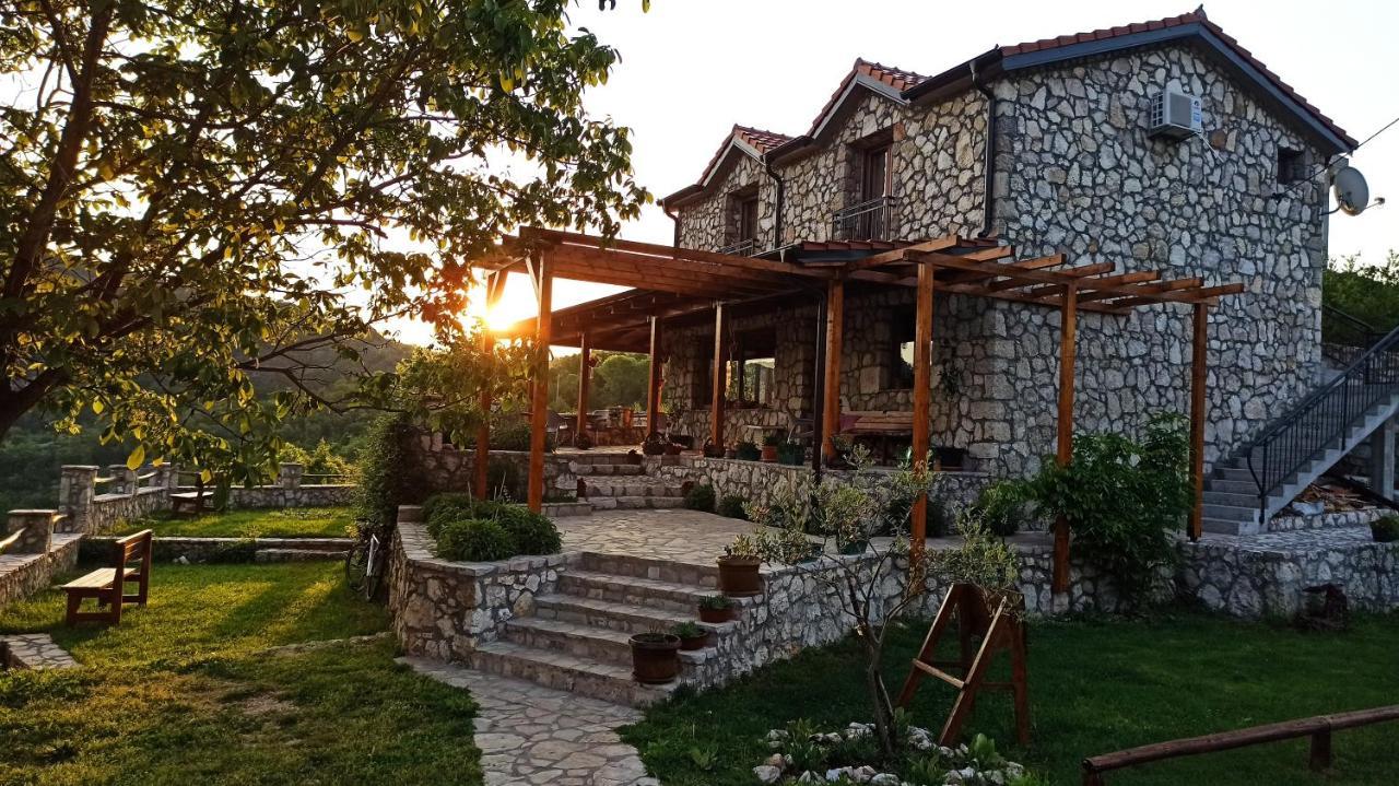 Village House - Novak Rijecani Rijeka Crnojevica Exterior photo